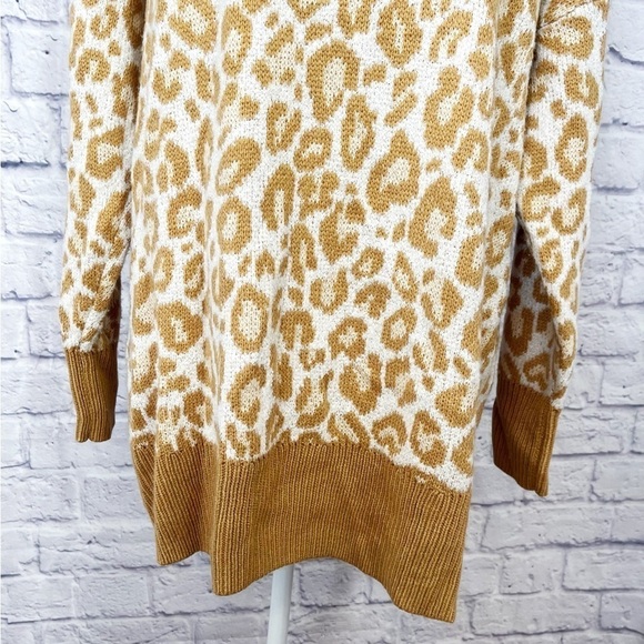 TORRID Popcorn Leopard Print Drop Shoulder Sweater - SIZE 1X - Picture 6 of 10